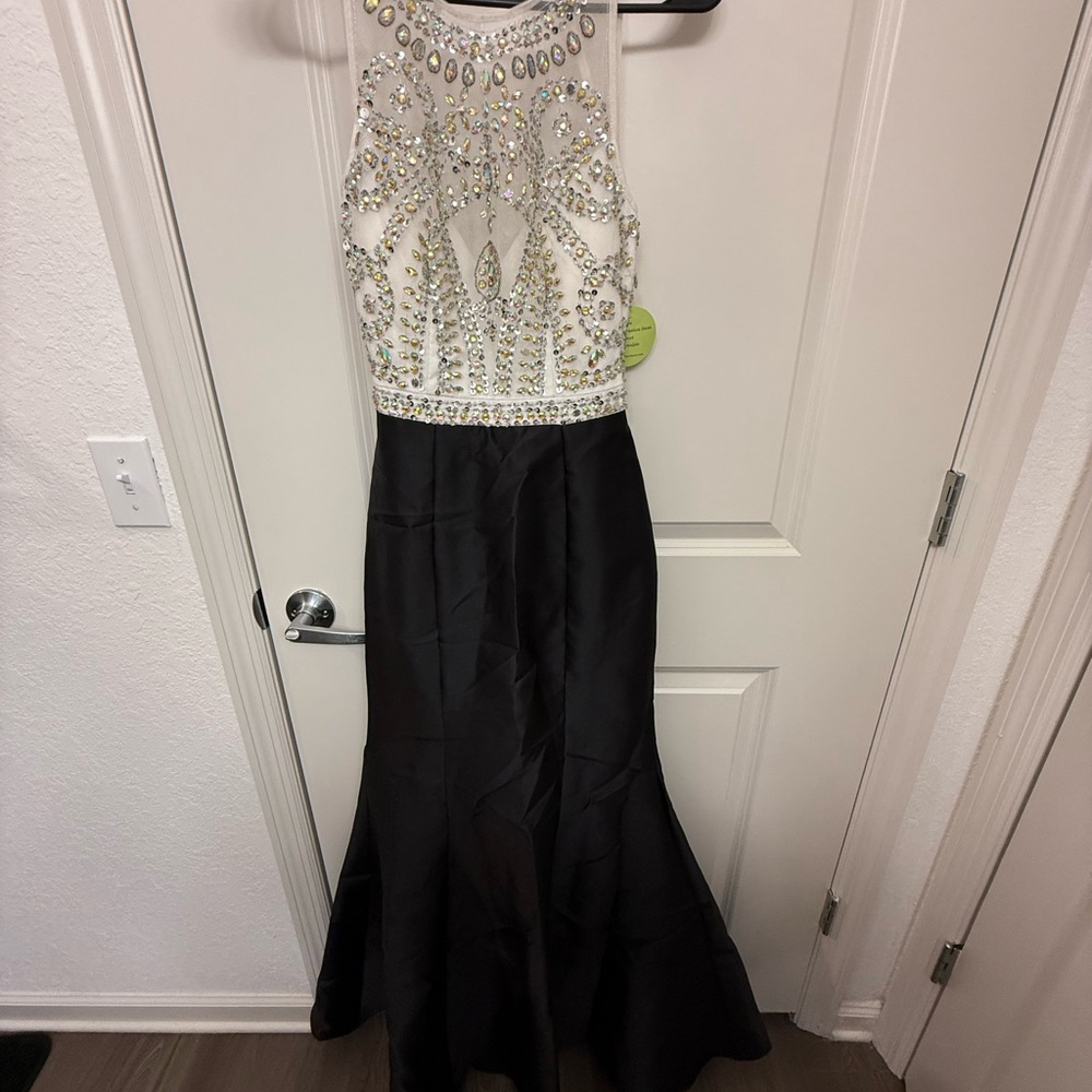 Windsor Black and White Beaded Dress
